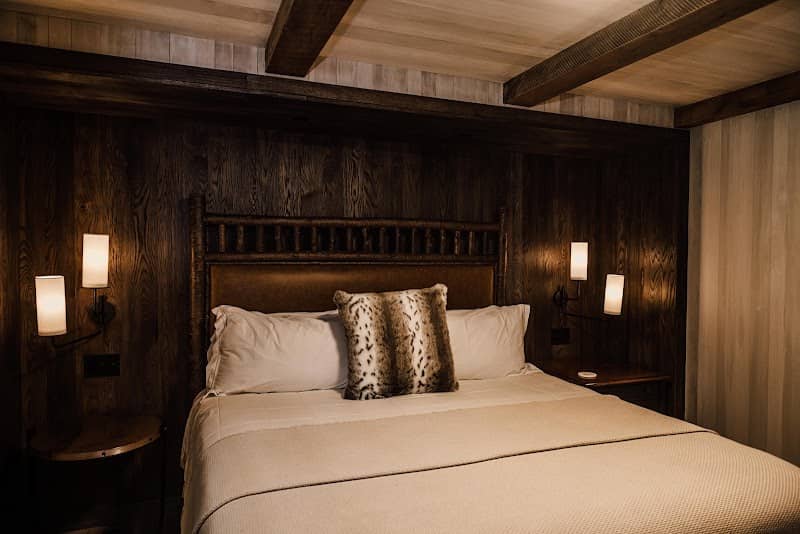 Caryonah Hunting Lodge - Image 1