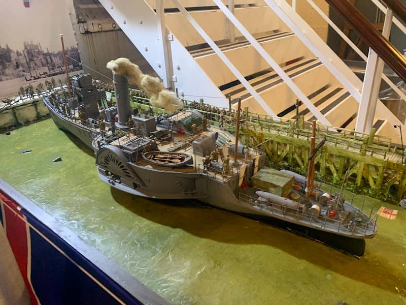Medway Queen Paddle Steamer - Image 2