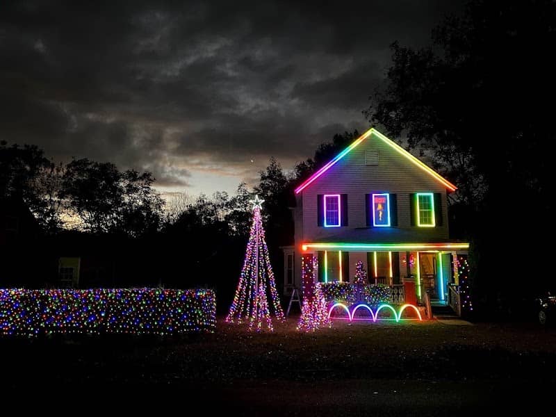 Spears Light Show - Image 1