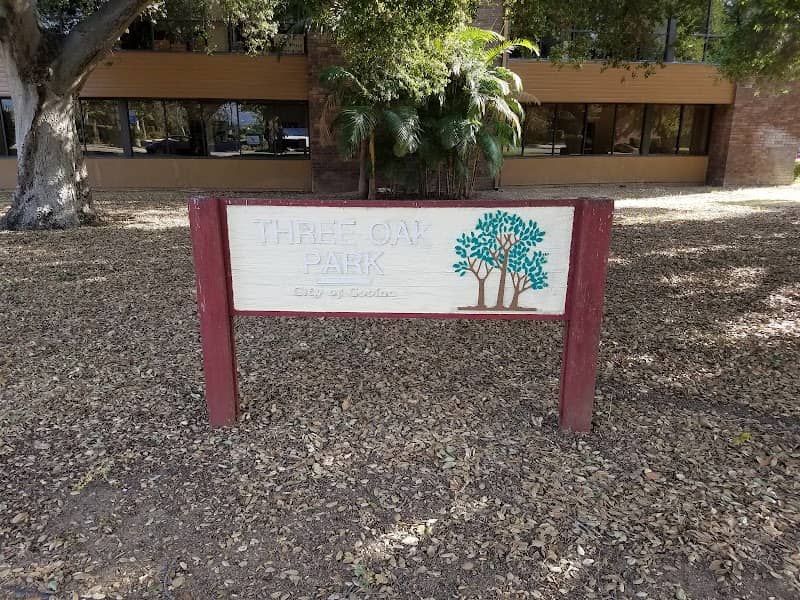 Three Oak Park - Image 1