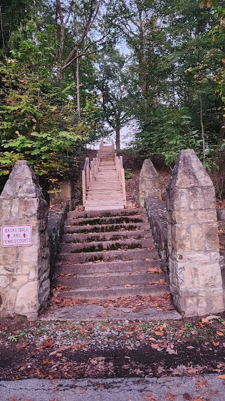 Morris Park - Image 1
