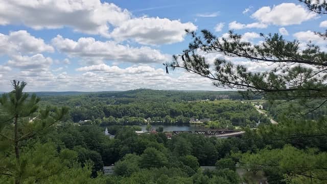 Pinnacle Park - Image 1