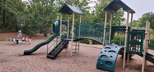 Knoll Park - Image 2