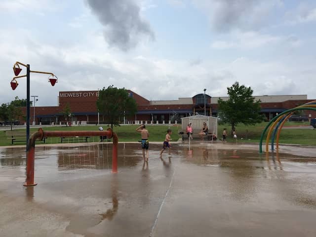 Lions Park - Image 2