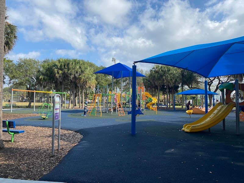 Bayview Park - Image 1