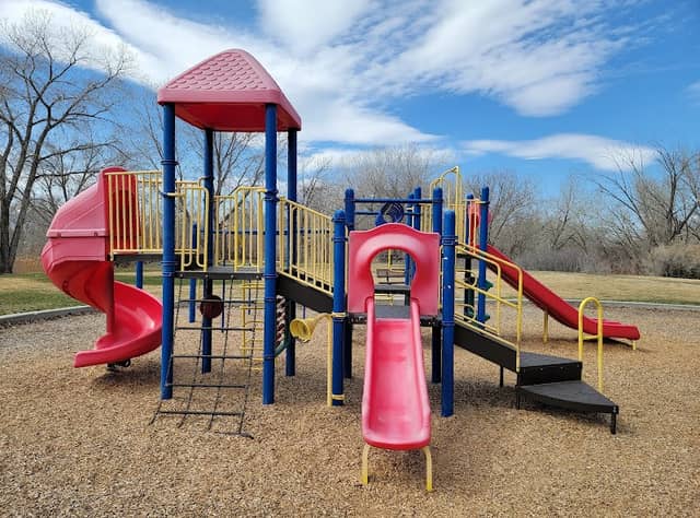 General Holm Park - Image 1
