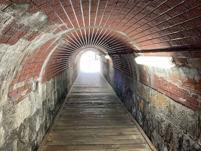 Manbou Tunnel - Image 1