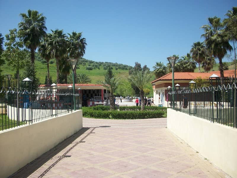 Entrée Menzeh Sidi Harazem - Image 1