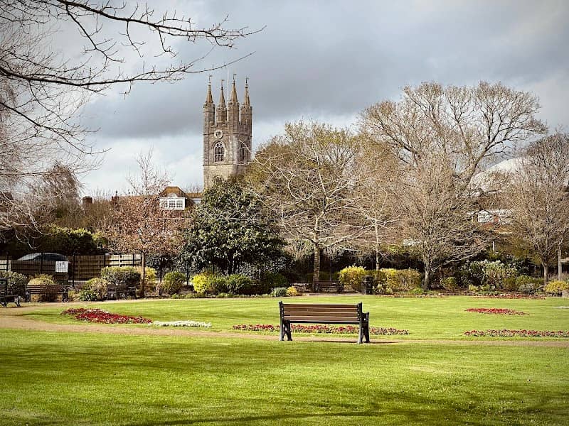 Memorial Gardens - Image 2