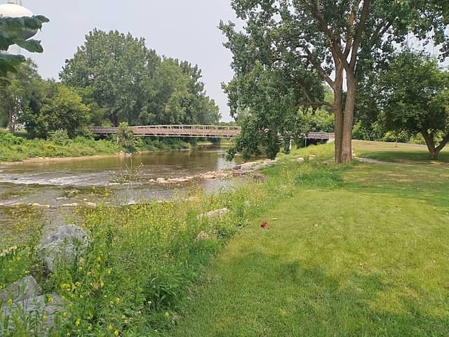 Cole Park Kayak/Canoe Launch - Image 1