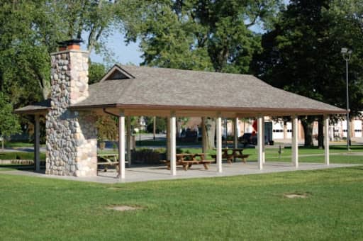 East Park - Image 2