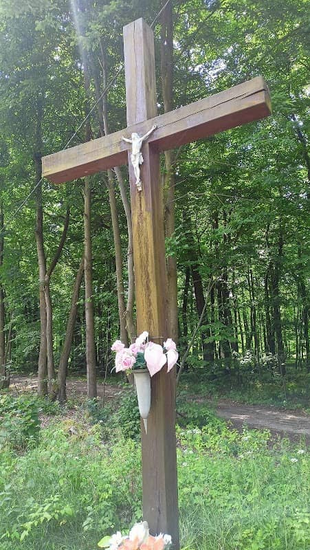 Krzyż przy szlaku rowerowym - Image 1