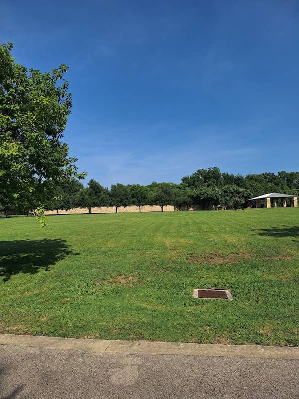 Freeman Park - Image 2
