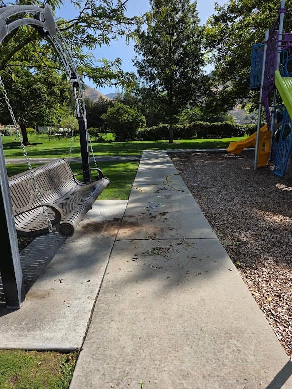 Wing Pointe Park - Image 1