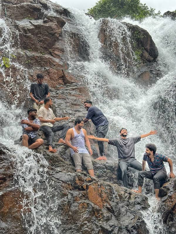 Kunderi Falls - Image 1