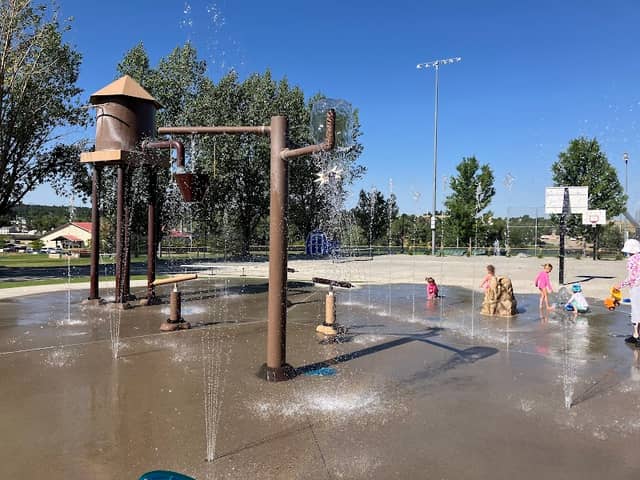 Evans Park - Image 1