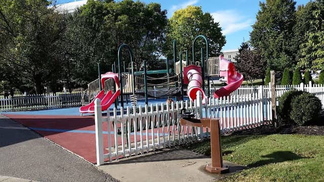 Brown Park - Image 1