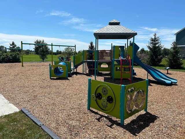 Bristol Park - Image 1