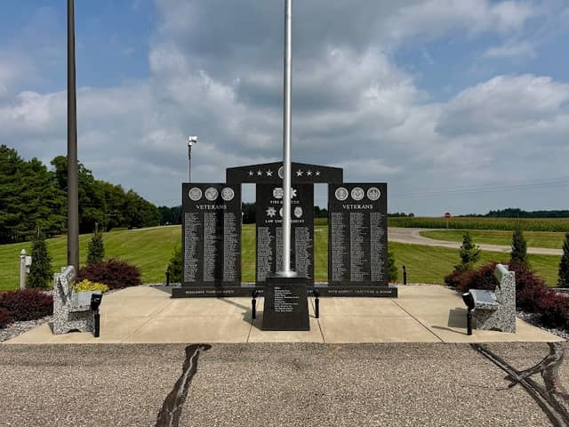 Veterans Memorial - Image 1