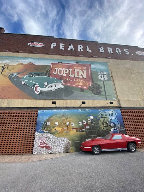 Route 66 Mural Park - Image 1