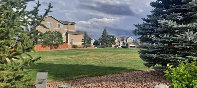 Small Park - Image 3