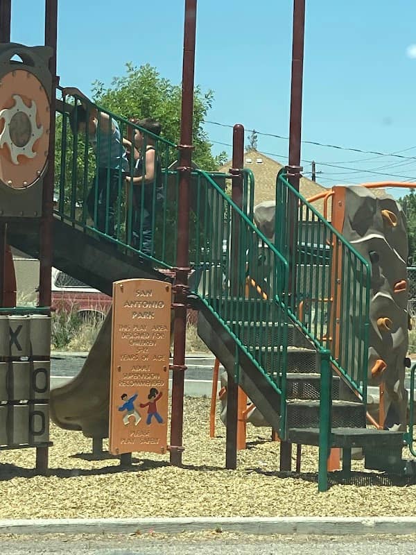San Antonio Park - Image 1