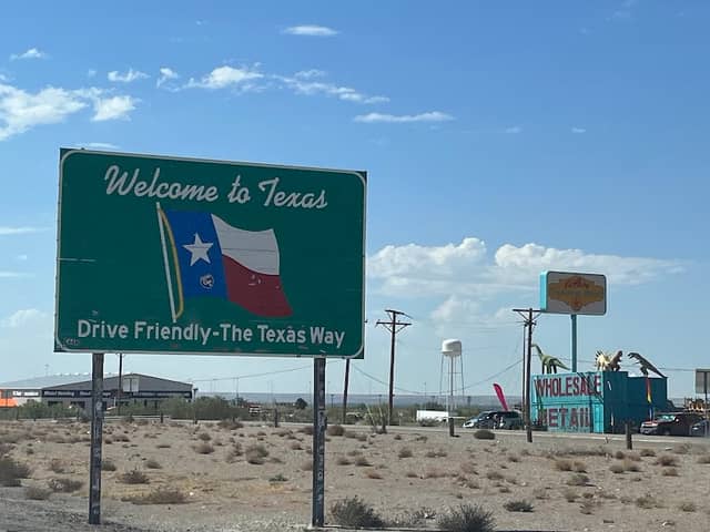 Welcome to Texas Sign - Image 1