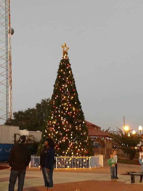 Okaloosa County Veterans Memorial - Image 2