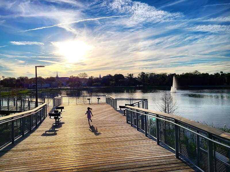 Solary Park - Image 1