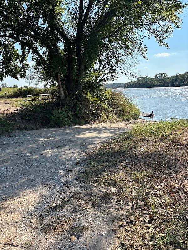 Arkansas River Chestnut Avenue Access - Image 2