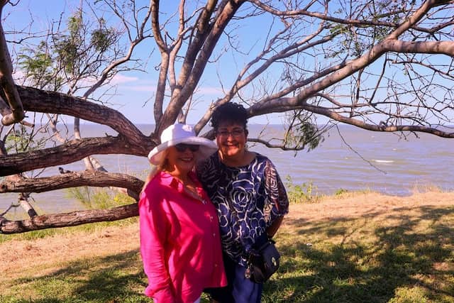 Oleander Park - Image 1