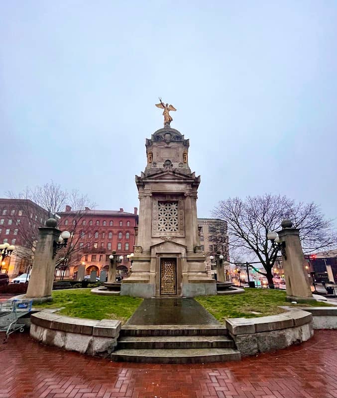 Soldiers and Sailors Monument - Image 1
