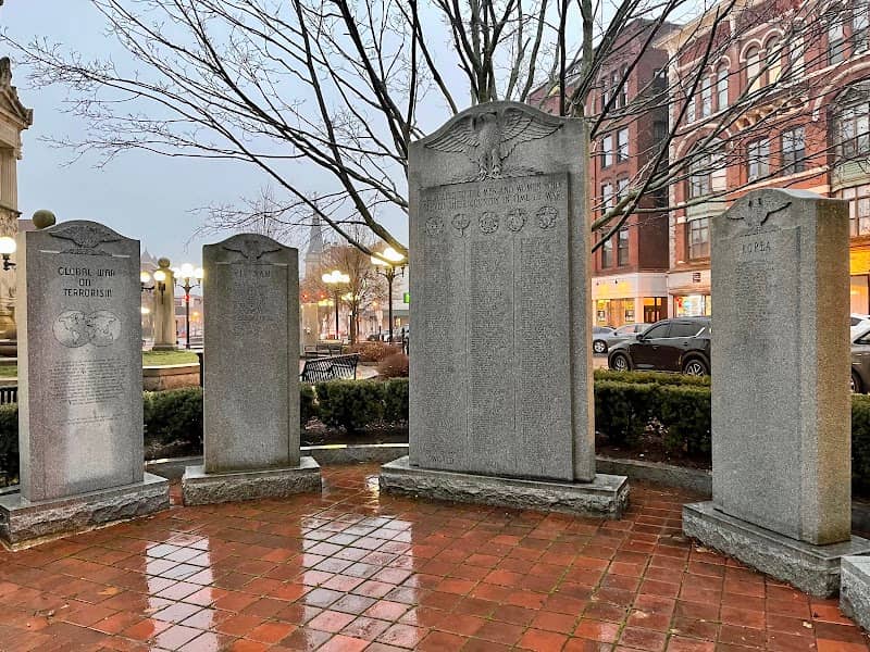 Soldiers and Sailors Monument - Image 2