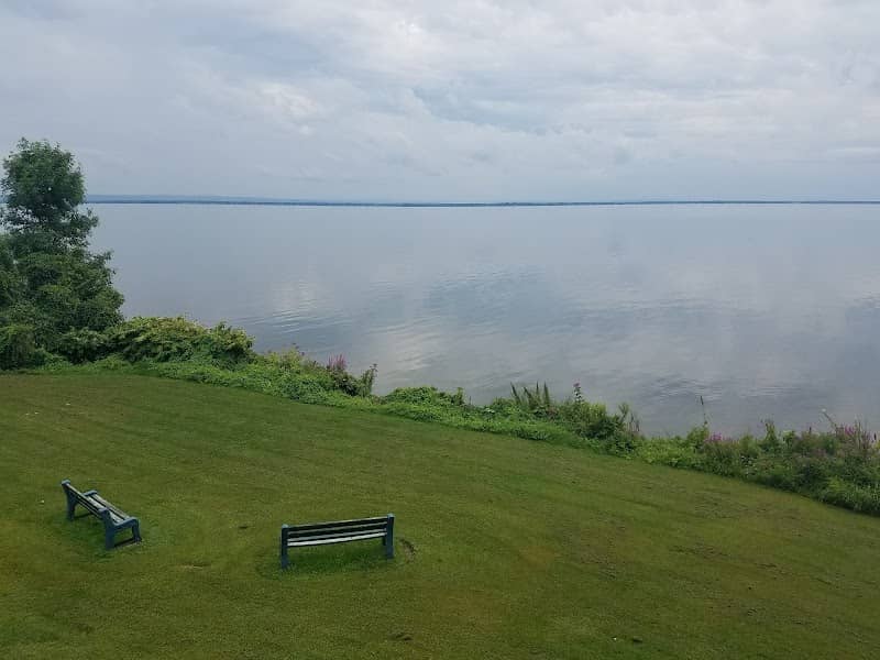 Lakeview Park - Image 1