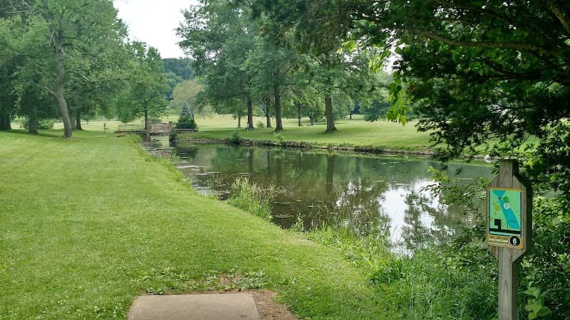 Arboretum Park - Image 1