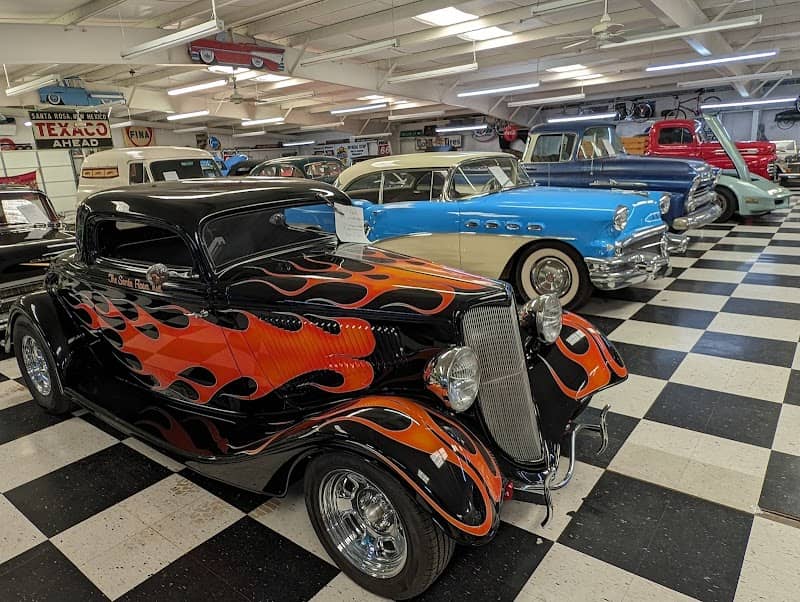 Route 66 Auto Museum - Image 3
