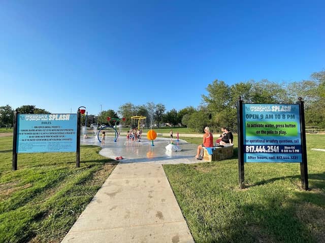 Central Park Splash Pad - Image 1