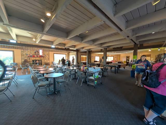 Mountain Lake Resorts - Image 2