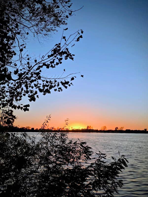 Five Island Lake City Park - Image 1