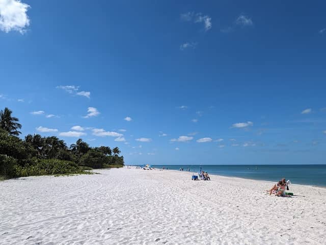 Central Ave Beach Access - Image 1