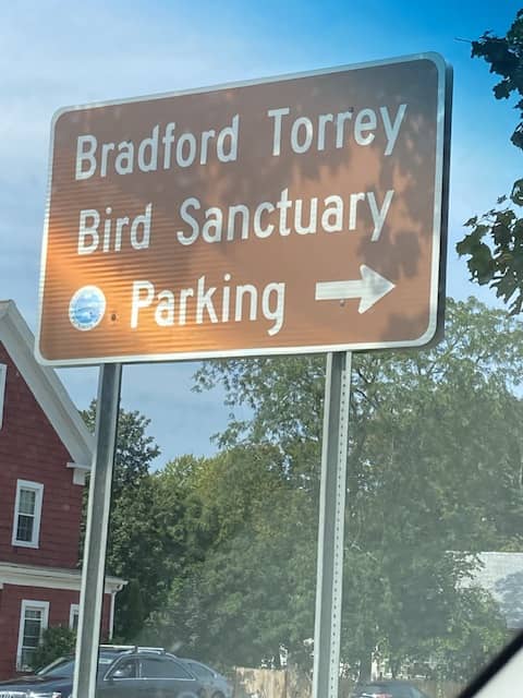 Bradford Torrey Bird Sanctuary & Mary Ellen Schloss Trailhead Parking - Image 1