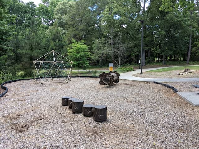 Oak Road Park - Image 1