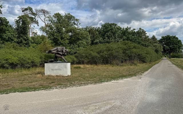 Skulptur 'Zur Rentnerruh gebracht' - Image 1