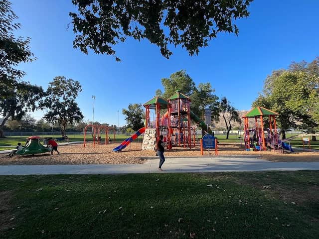 Westbluff Park - Image 2