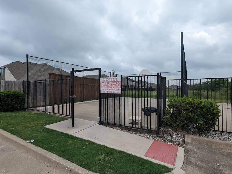 Woodland Creek Neighborhood Park - Image 2