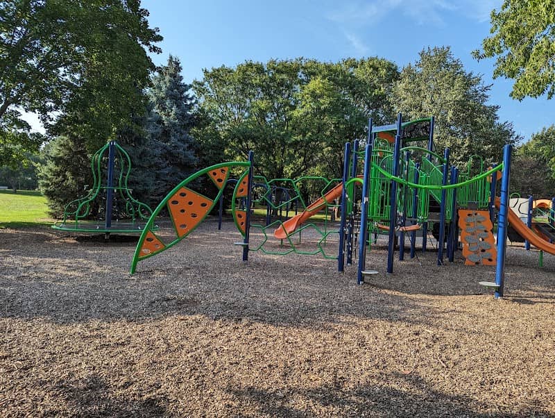 Gross Point Park - Image 2