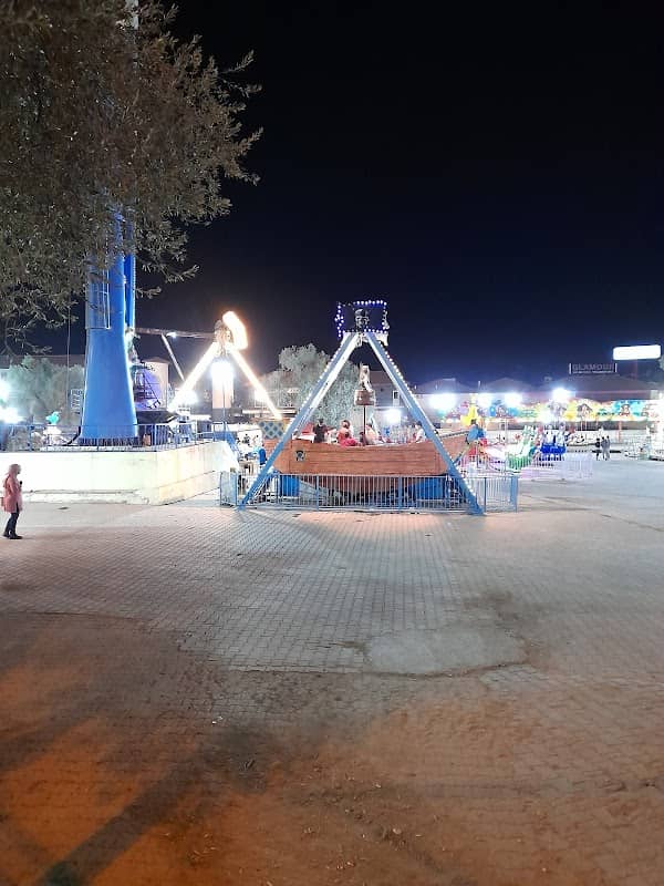 Aktur Lunapark - Image 1