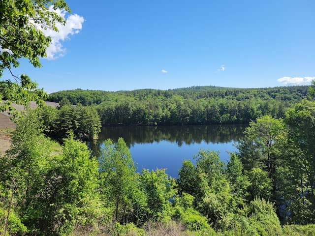 Ledgeview Overlook - Image 1
