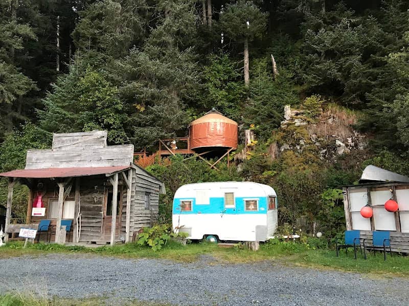 Nauti Otter Inn - Image 1