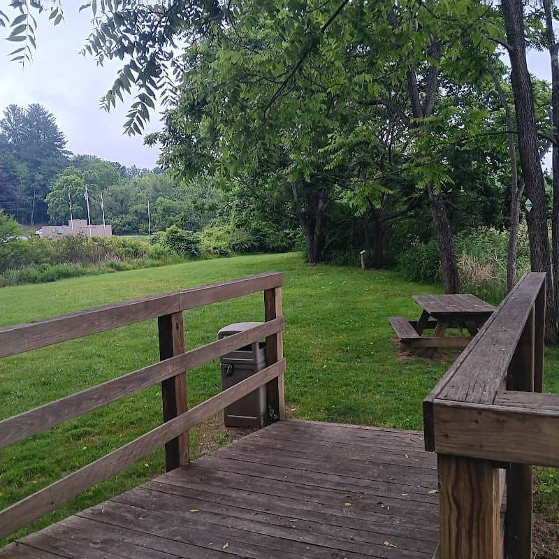 Veterans Park - Image 1